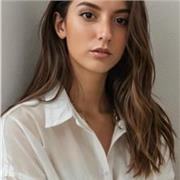 Piacere, sono disponibile per ripetizioni, svolgo questo ruolo da cinque anni, vi aspetto numerosi.